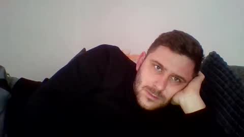 Snapshot of denisdf94 chatting on December 15, 12:42 pm denisdf94 online show from December 15, 12:42 pm