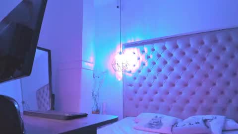 denisse_logan online show from June 26, 3:22 am