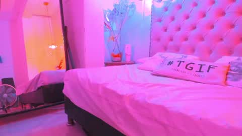 denisse_logan online show from July 14, 3:11 am