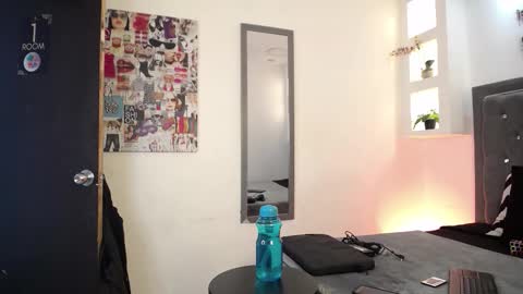 Snapshot of denizer_healer chatting on November 7, 1:00 pm DENIZER online show from November 7, 1:00 pm