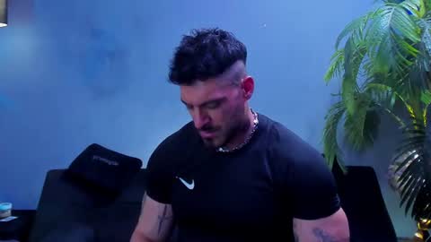 dennis_cox_ online show from June 23, 9:46 pm