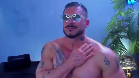 dennis_cox_ online show from July 23, 1:19 am