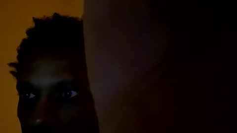 Snapshot of denzel_king3 chatting on November 25, 11:16 pm Denzel King3 online show from November 25, 11:16 pm