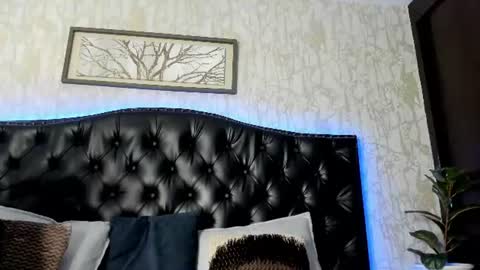Snapshot of denzelrios chatting on July 28, 3:57 am denzelrios online show from July 28, 3:57 am