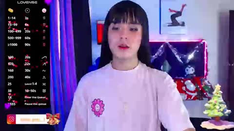 Snapshot of derek_grey1 chatting on December 5, 10:12 pm Derek independent online show from December 5, 10:12 pm