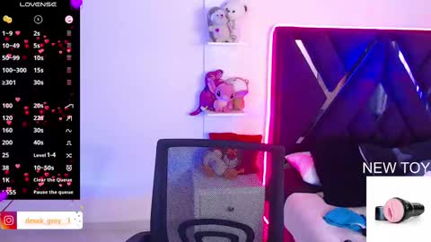 Snapshot of derek_grey1 chatting on February 25, 5:58 pm Derek independent online show from February 25, 5:58 pm