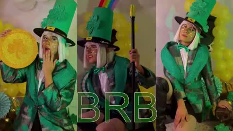 Snapshot of derek_grey1 chatting on March 9, 9:14 pm Derek independent online show from March 9, 9:14 pm