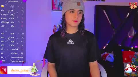 derek grey online show from December 14, 4:45 pm