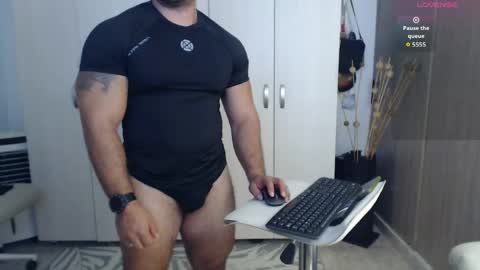 Derek online show from May 29, 11:36 pm