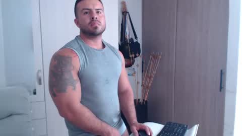 Derek online show from July 8, 1:59 pm