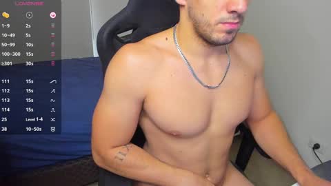 Snapshot of derekcb chatting on March 2, 12:32 pm Derekcb online show from March 2, 12:32 pm