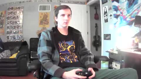 Snapshot of derekdings chatting on January 7, 2:41 pm derekdings online show from January 7, 2:41 pm