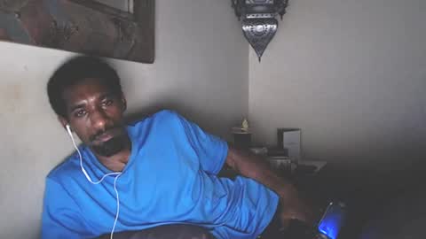 Snapshot of derekthetruth2 chatting on July 21, 6:27 am derekthetruth2 online show from July 21, 6:27 am