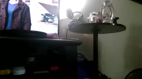 Snapshot of deroseblack chatting on January 5, 12:52 am deroseblack online show from January 5, 12:52 am