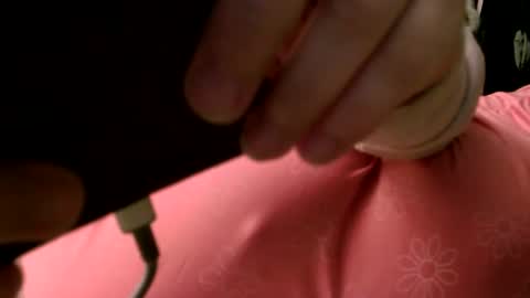 Snapshot of deroseblack chatting on February 9, 1:14 pm deroseblack online show from February 9, 1:14 pm