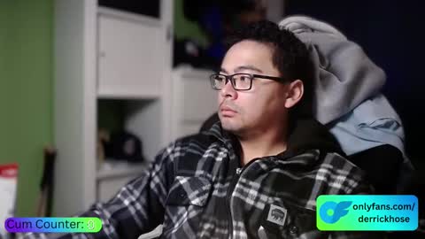 Snapshot of derrick_hose chatting on September 14, 2:49 pm Derrick Hose online show from September 14, 2:49 pm