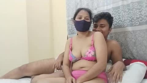 Snapshot of deshibirds chatting on October 15, 5:02 pm deshibirds online show from October 15, 5:02 pm