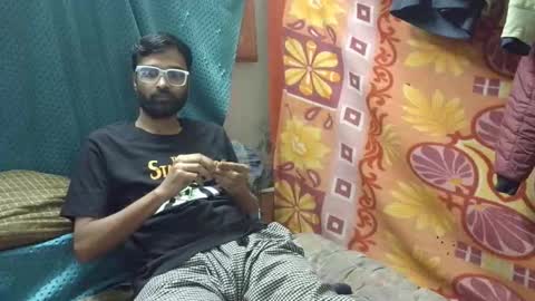 desi_boy799417 online show from January 14, 7:25 am