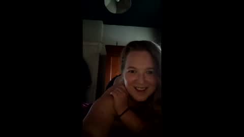 desideriacam online show from April 28, 4:23 pm