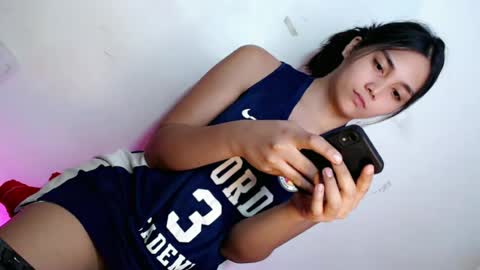 Snapshot of desirable_rica chatting on July 2, 10:16 pm desirable_rica online show from July 2, 10:16 pm