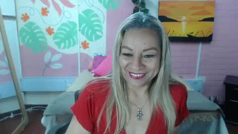 Snapshot of desire_latin chatting on October 11, 4:16 pm VALERIA online show from October 11, 4:16 pm