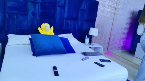 Sara Desire online show from February 5, 11:37 am