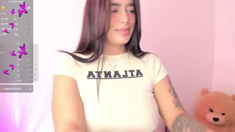 Sophie  online show from February 5, 6:12 pm