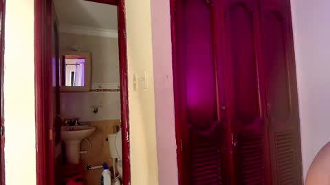 TORI AND MR. BEAR online show from December 29, 6:16 pm