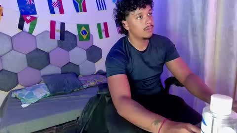 TORI AND MR. BEAR online show from July 3, 6:47 pm