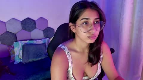 TORI AND MR. BEAR online show from July 19, 4:22 pm