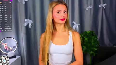 Willow online show from February 17, 5:04 am