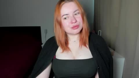 LAYLA online show from April 29, 6:17 am
