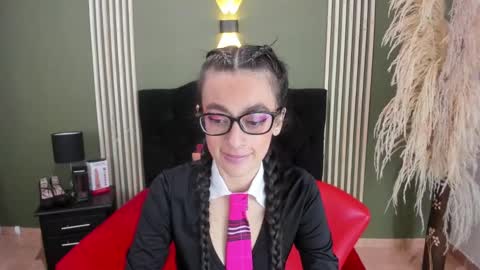 Snapshot of desiring__angel chatting on February 11, 10:26 am Desiring Angel online show from February 11, 10:26 am