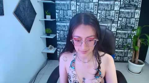 Desiring Angel online show from November 16, 3:56 am