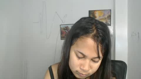 Snapshot of dess_morena chatting on June 17, 8:17 am Dess online show from June 17, 8:17 am