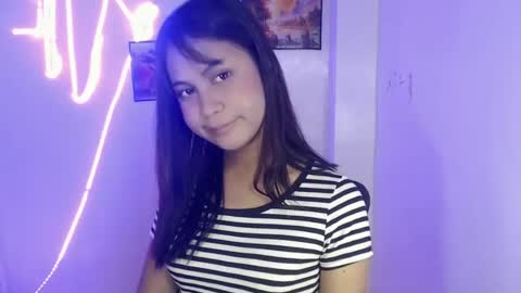 Snapshot of dess_morena chatting on June 18, 8:58 am Dess online show from June 18, 8:58 am