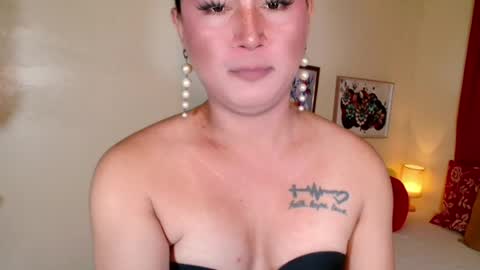destenierose online show from July 16, 2:06 am