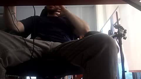 Snapshot of destroyingunit chatting on November 2, 11:40 pm destroyingunit online show from November 2, 11:40 pm