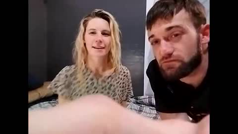 Snapshot of desturbingdetale699 chatting on December 2, 5:59 am desturbingdetale699 online show from December 2, 5:59 am