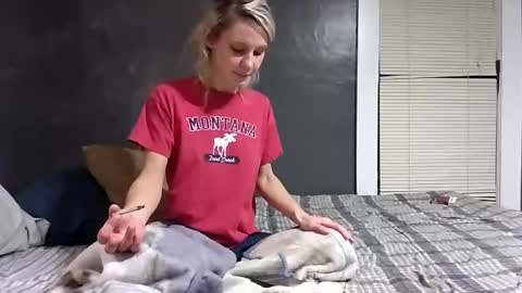 Snapshot of desturbingdetale699 chatting on December 19, 5:51 am desturbingdetale699 online show from December 19, 5:51 am