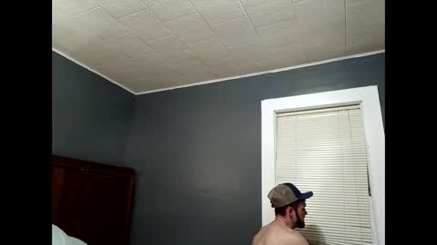 Snapshot of desturbingdetale699 chatting on February 16, 2:31 am desturbingdetale699 online show from February 16, 2:31 am