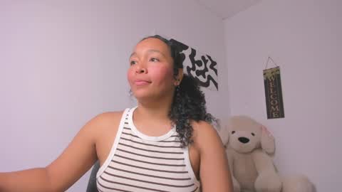 Snapshot of desty_y chatting on April 7, 4:02 am desty_y online show from April 7, 4:02 am