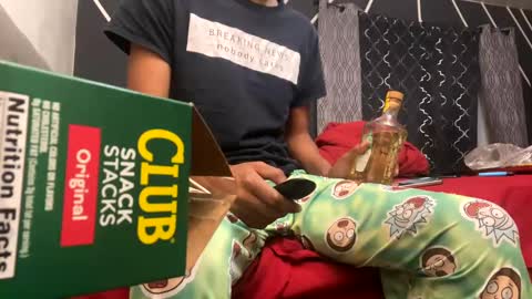 Nastytae313 online show from December 2, 6:52 am