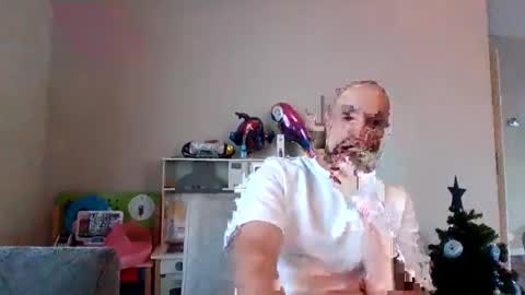 Snapshot of devanom94 chatting on December 17, 12:55 pm devanom94 online show from December 17, 12:55 pm