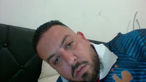 Snapshot of devil_angel66 chatting on June 16, 4:42 pm devil_angel66 online show from June 16, 4:42 pm