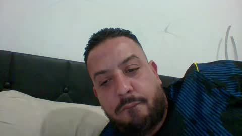 Snapshot of devil_angel66 chatting on June 26, 1:37 pm devil_angel66 online show from June 26, 1:37 pm