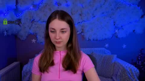 devil_moon_ online show from March 12, 10:21 am