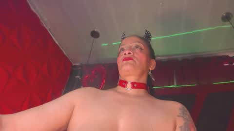 devil_taylorx online show from February 11, 4:45 pm