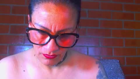 Snapshot of devil_taylorx chatting on July 14, 2:16 am devil_taylorx online show from July 14, 2:16 am