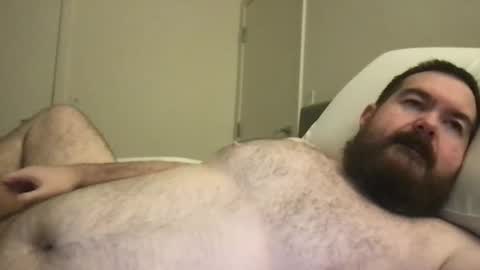 Snapshot of devilzpup chatting on December 3, 1:35 am devilzpup online show from December 3, 1:35 am